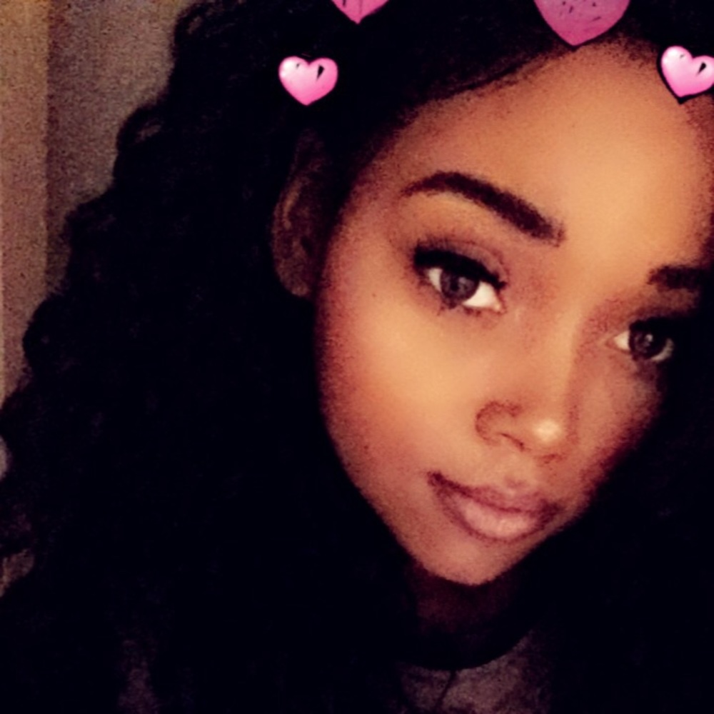 Meet your Posher, Tierra